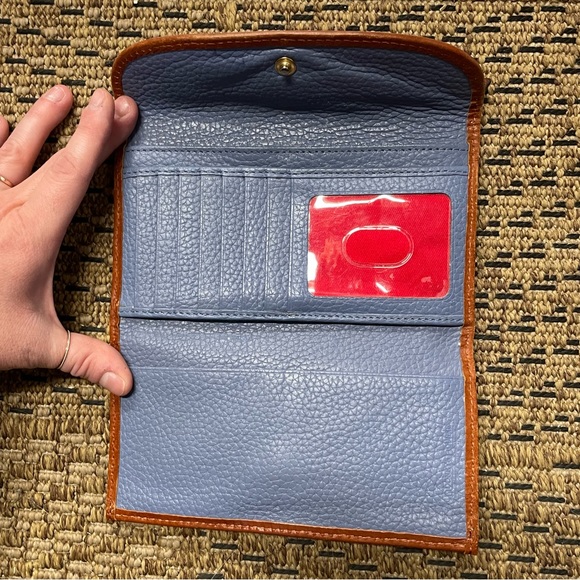 Dooney & Bourke Blue and Brown Leather Trifold Wallet. - Picture 4 of 12